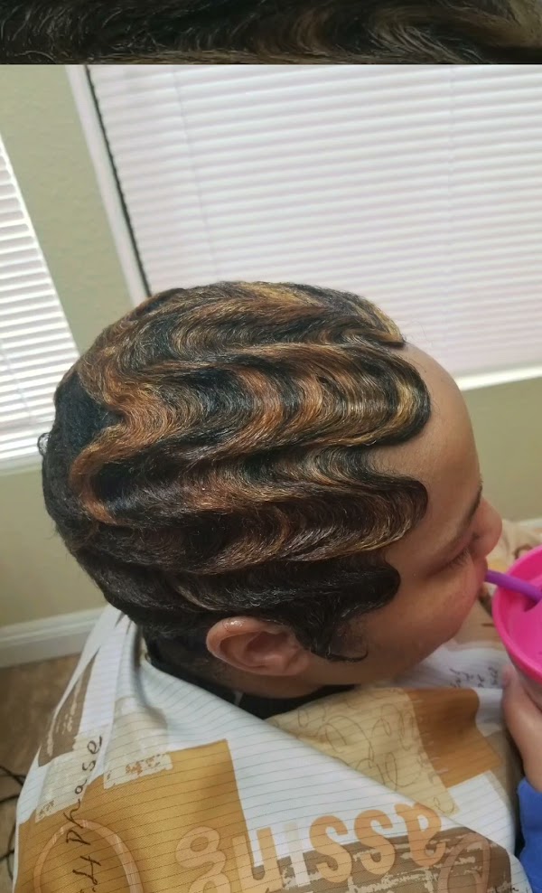 Honey highlighted finger waves
